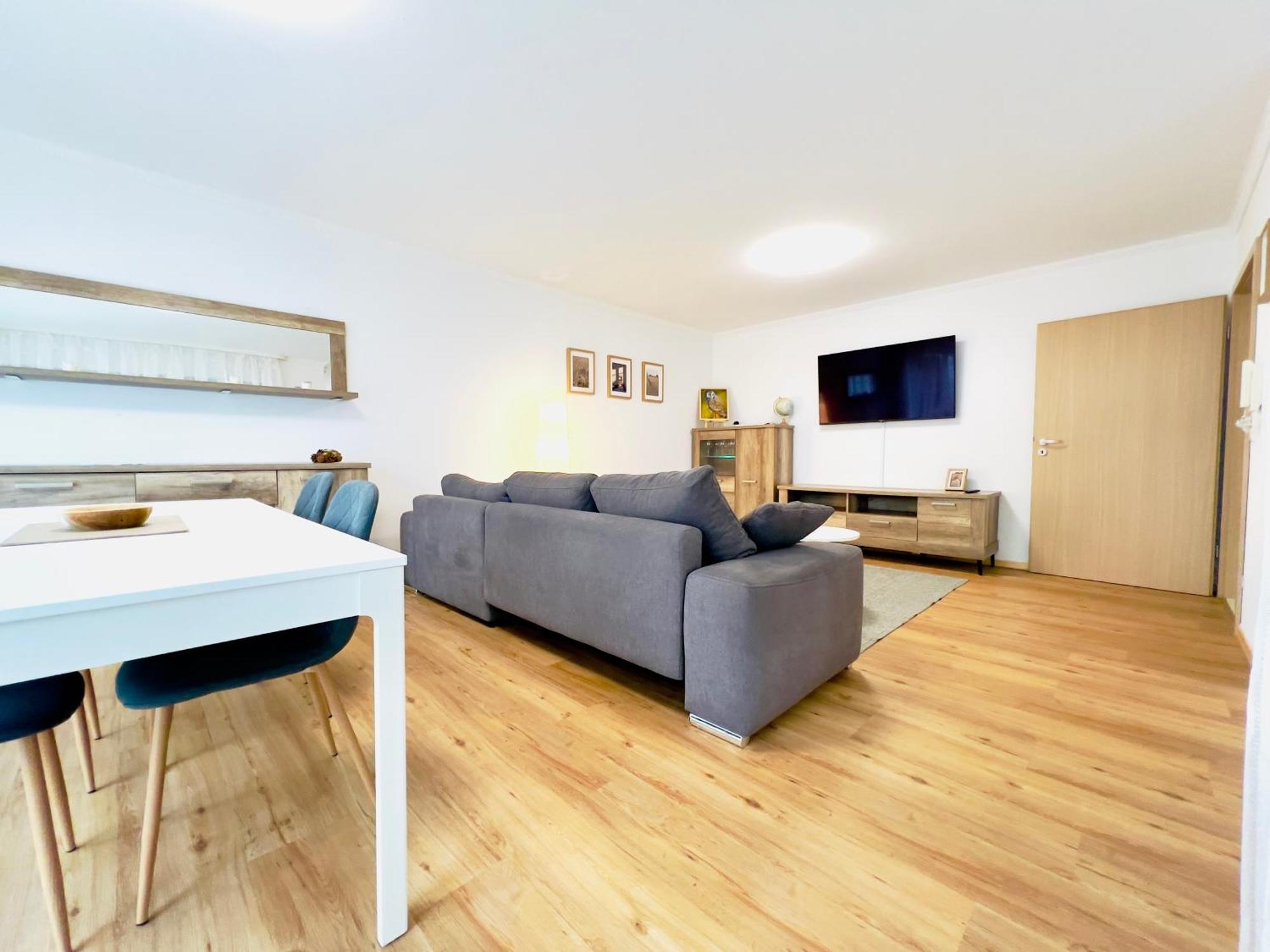 Modern Und Lichtdurchflutet - Ferienwohnung Mit Terrasse Fachbach Εξωτερικό φωτογραφία